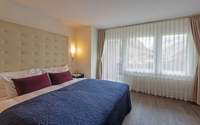 Le Mirabeau Hotel & Spa