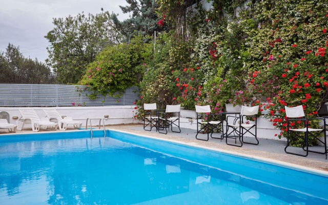 Spetses Retreat Accommodation