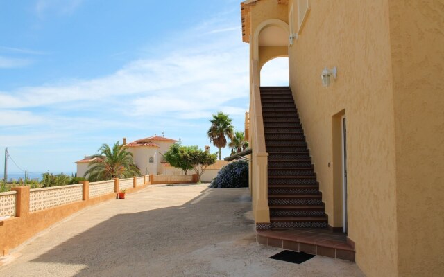 Villa with 4 Bedrooms in Calp, with Wonderful Sea View, Private Pool And Furnished Garden - 3 Km From the Beach