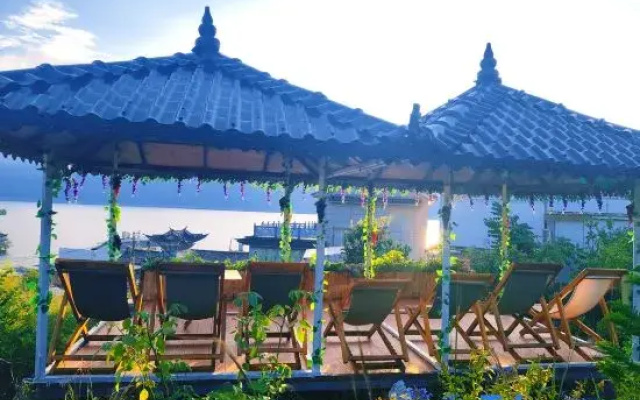 Jinghaiyuan Homestay
