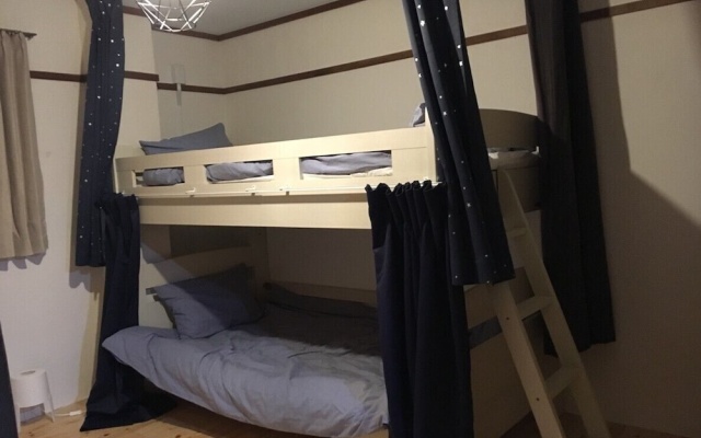 Guest House Banvina - Hostel – Guest Rooms – Kagoshima