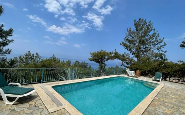 Gorgeous Villa With Private Pool in Fethiye