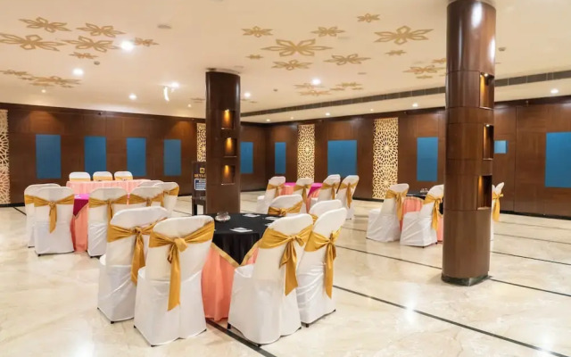 Cosmos Raj Plaza Jaipur