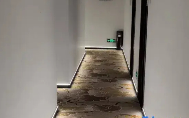 Jinbo Express Hotel