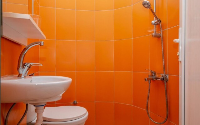 Lovely and Central Flat With Balcony in Cihangir