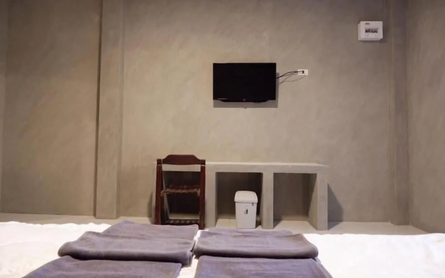 Terminal 1 cafe and resort