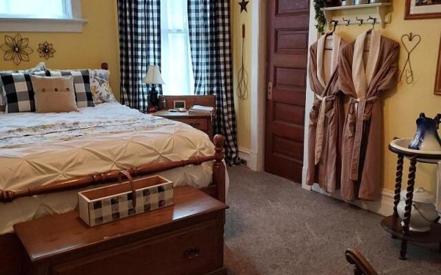 The Katherine Holle House