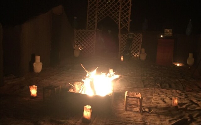 Sahara Sabaku Tour Camp