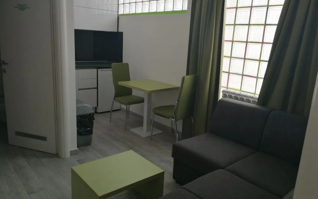 3 F hostel