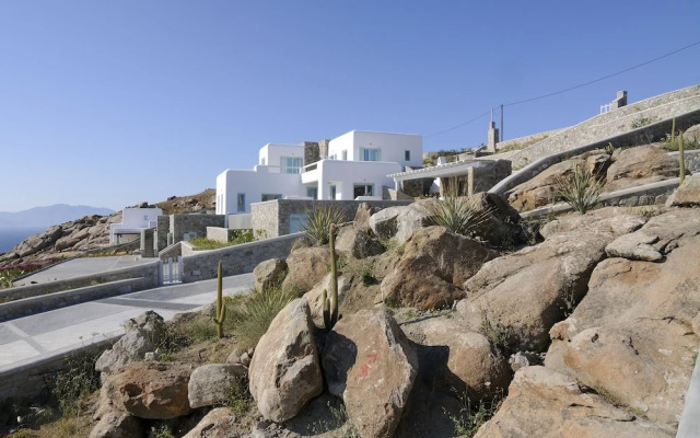 Villa Sunbird