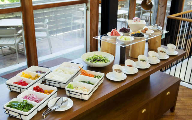 Hakone Retreat Fore