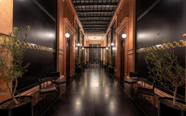 Umbral, Curio Collection by Hilton