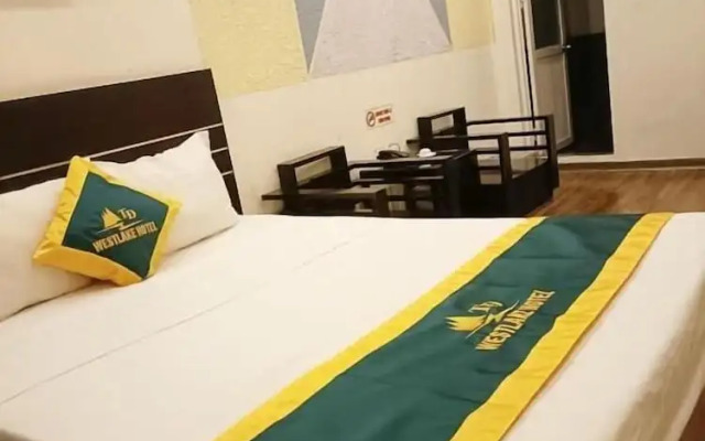 WestLake Trich Sai Hotel - by Bay Luxury