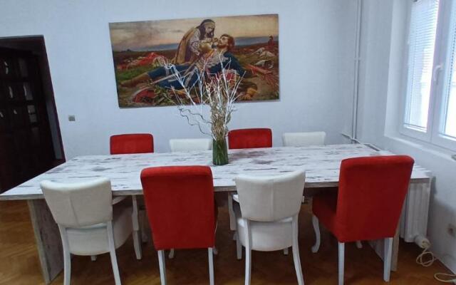Authentic Belgrade Centre - Apartments Ethnica