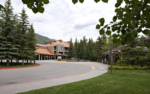 Mount Kidd Manor at Kananaskis