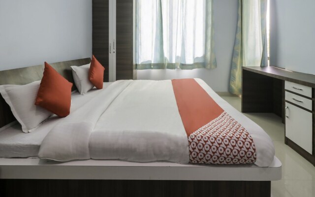 OYO Rooms World Trade Park JLN Marg