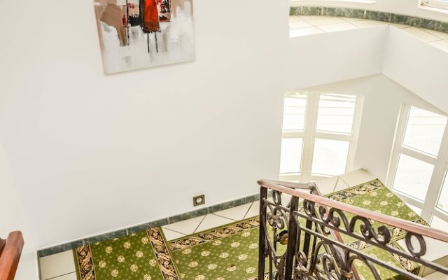 Tchero Hotel