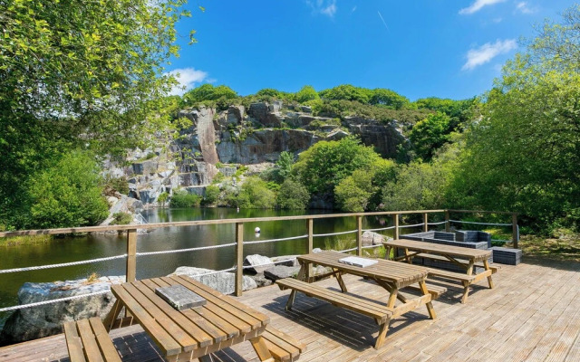 Mellydonen Beder Del , Tor Down Quarry