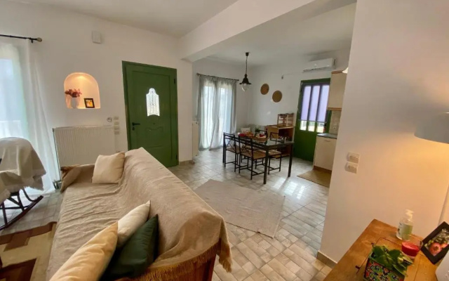 Casa Malena-Cozy 3 bedroom Villa with BBQ&Patio in huge estate!
