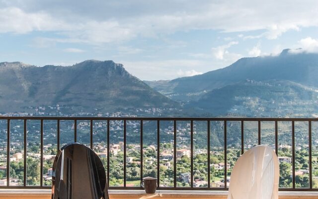 LAGO Design apartment in the heart of Monreale