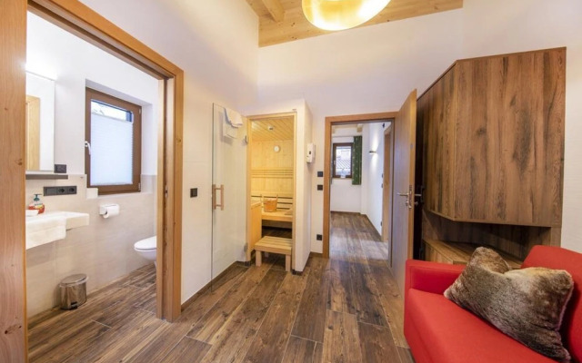 Serene Chalet in Neukirchen near Wildkogel Ski Arena
