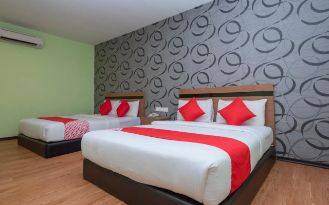OYO 504 Hotel Aromas Kulai