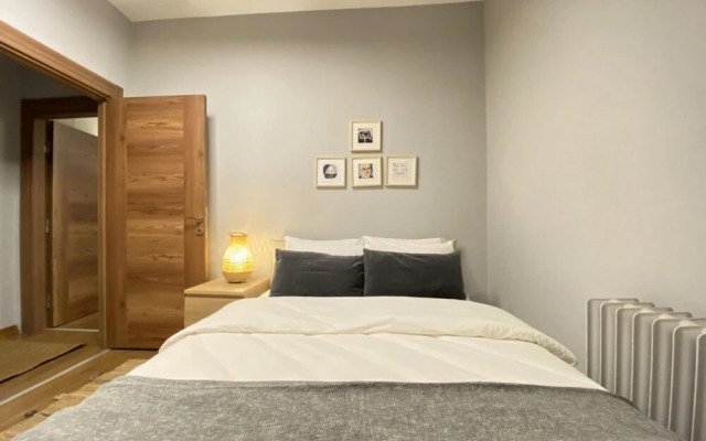 Missafir Exceptional Flat With Balcony in Sisli