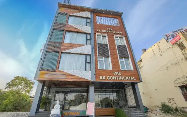 Pax Hotel AK Continental