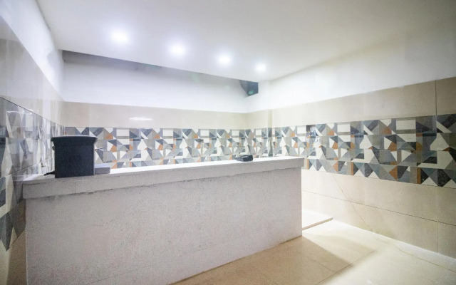SPOT ON Prabir Residency Inn