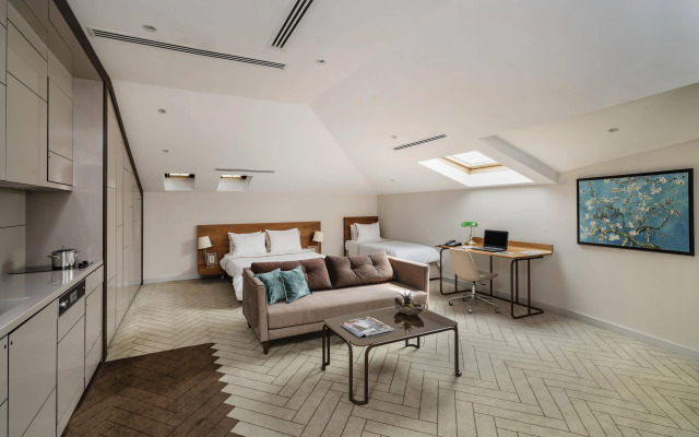 Upsuites Hotel