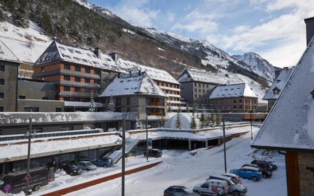 Val de Ruda Luxe 34 by FeelFree Rentals