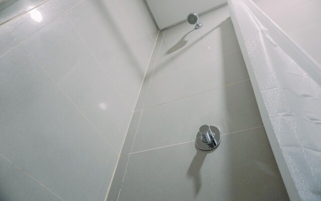 Simply And Nice Studio Apartment At B Residence