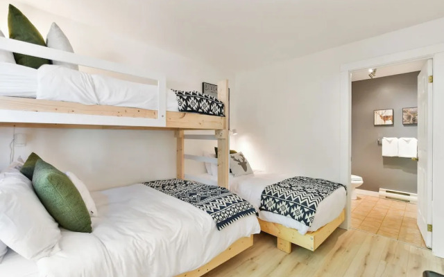Les Haut Bois Condominiums -RVMT