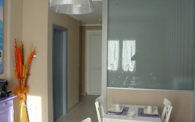 BB Suite 53