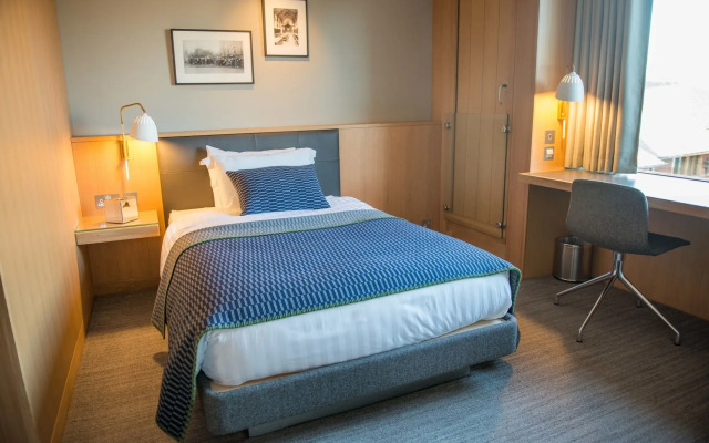 West Court - Cambridge - Campus Accommodation
