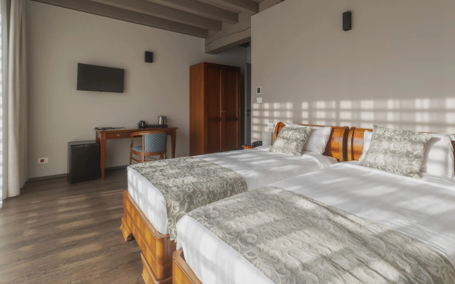 Agriturismo La Razza