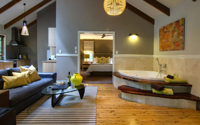 Narrows Escape Rainforest Retreat