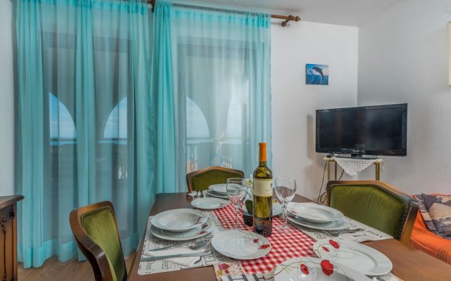 Stunning apartment in Mali Losinj w/ WiFi and 2 Bedrooms