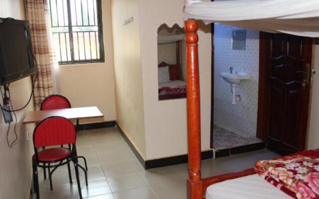 Bwindi Mgahinga Guest House