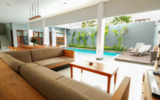 Sehati Villa 2 – Guest Rooms – Tibubeneng