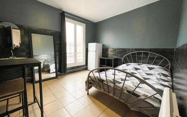 07 - Chambre proche Paris et Transports avec TV WIFI