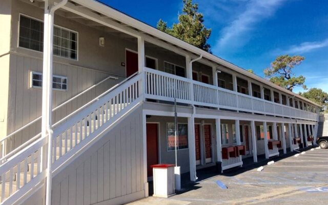 Pelican Inn Monterey