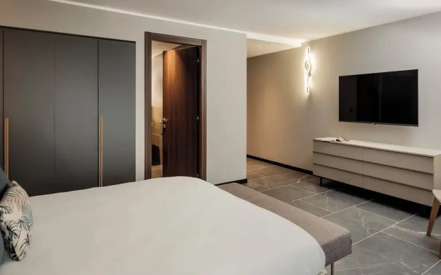 Isabella Suites