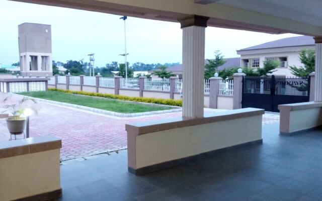 Western Sun International Hotel & Events Centre