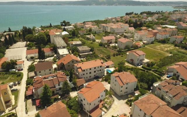 Sasa Apartments Kastel Stafilic Croatia