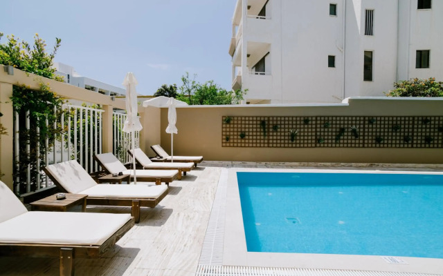 Zephyros Hotel