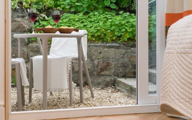 Sands Studio & Samphire Studio