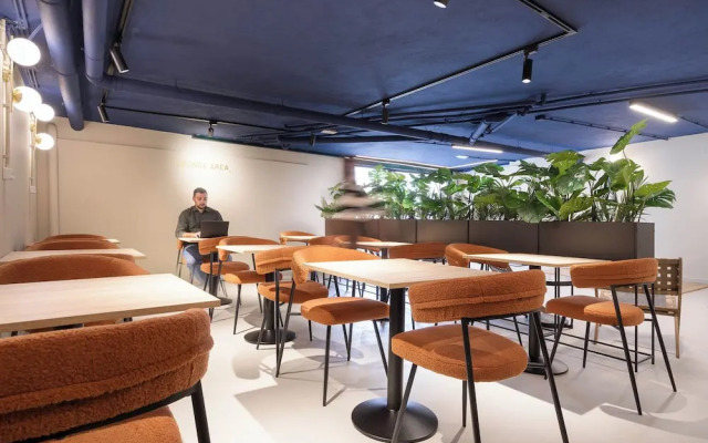 Lapa Diplomatic Suite&Flat by FeelLisboa