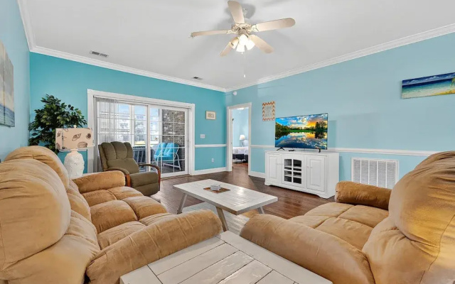 Magnolia Pointe Luster Leaf 4891-101