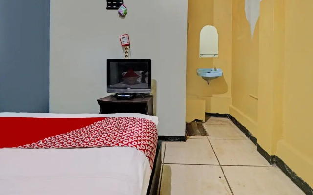 OYO 92431 Grand Bintang Guest House